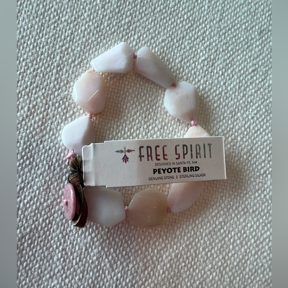 NWT Peyote Bird Free Spirit Rose Quartz Bracelet Button Loop Closure Leather